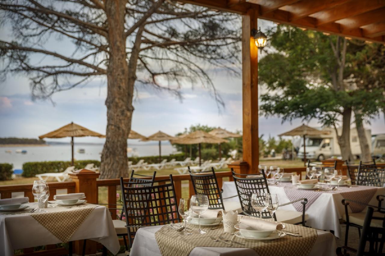 Valamar Camping Padova Banjol Ngoại thất bức ảnh