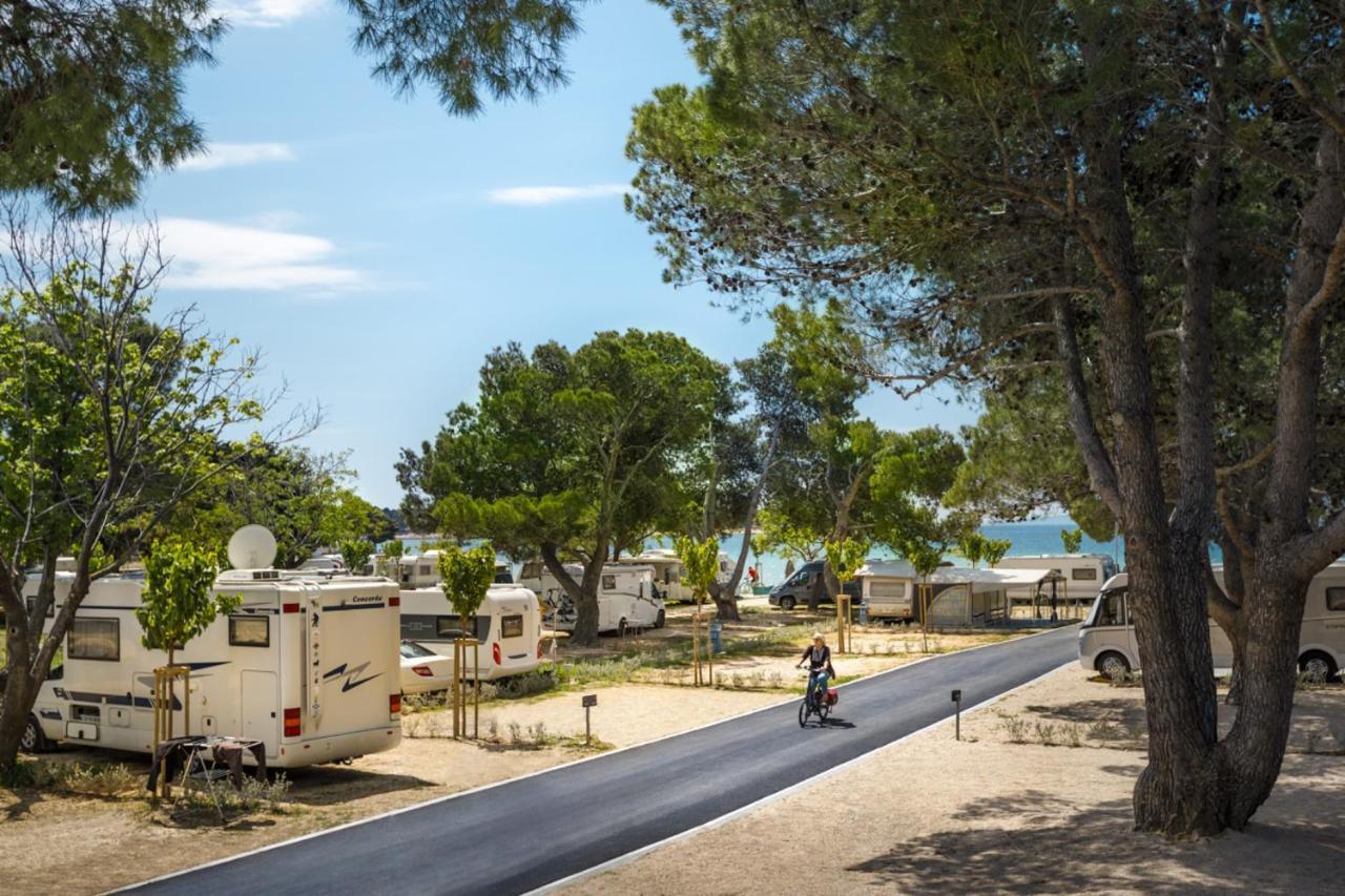 Valamar Camping Padova Banjol Ngoại thất bức ảnh